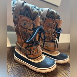 SOREL Joan of Arctic Knit Premium Winter Boots Womens Size 6 Elk Chevron